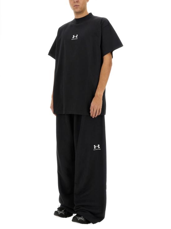 26FW 발렌시아가 x 언더아머 오버사이즈 핏 티셔츠 787349 TRVB79034 BLACK - BALENCIAGA