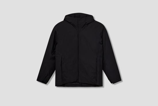 25FW ARC’TERYX VEILANCE 자켓 ALTUS 다운 재킷 남성용 X000009879 블랙