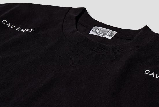 25FW 카브엠트 반팔 티셔츠 MD 렘넌트 T CES28T06 블랙 - CAV EMPT