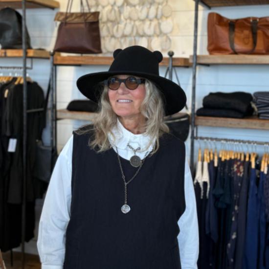  헨릭 빕스코브 버킷햇 Henrik Vibskov Big Shade 레이더 펠트