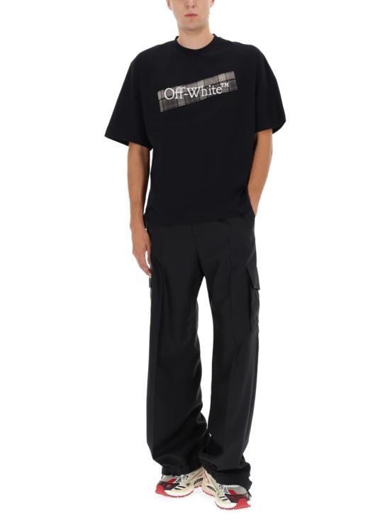 25FW 오프화이트 반팔 티셔츠 OMAA120 F25JER00N1001 BLACK - OFF WHITE