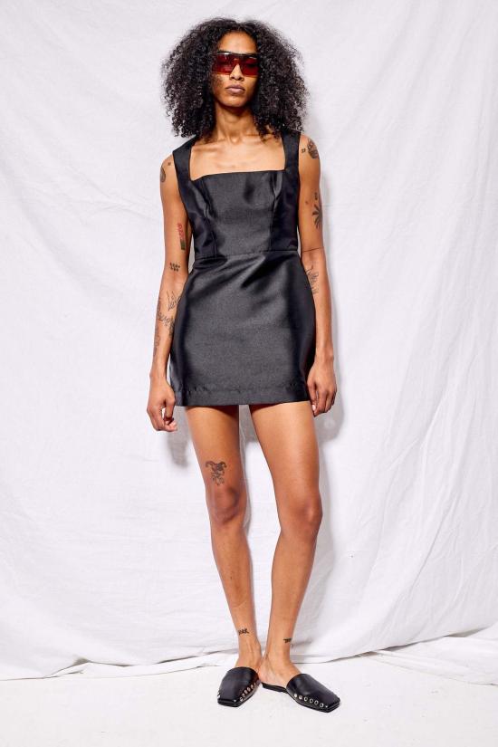  마르케스 알메이다 숏 원피스 헤비 새틴 미니 스퀘어 코르셋 피티드 드레스