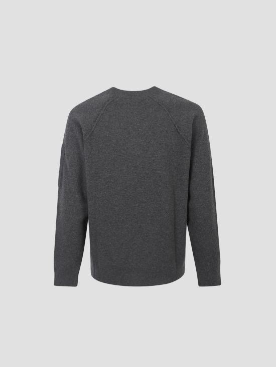 25FW 씨피 컴퍼니 램스울 크루넥 스웨터  19CMKN040A110149A 978 DARK SHADOW - C.P. COMPANY