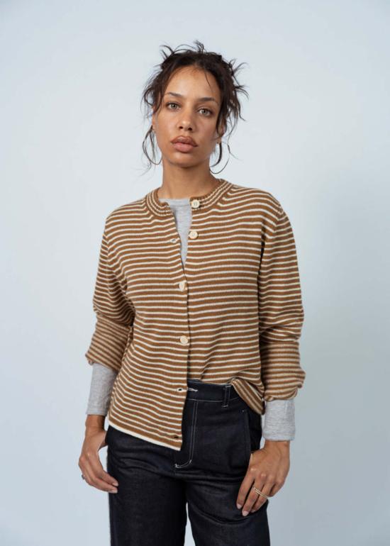  MJ 왓슨 가디건 Mj. 왓슨 스트라이프 캐시미어 카디건 토바코/내추럴