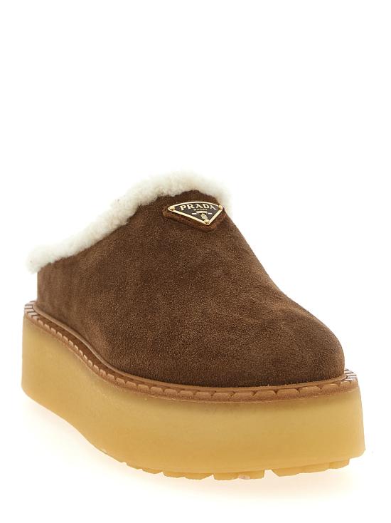 26FW 프라다 스웨이드 슬리퍼 1S715NFZG50JFTF0324 Brown - PRADA