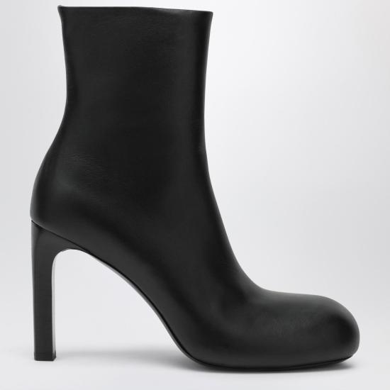 25FW 발렌시아가 파르고 부츠 844897WBDH5 Black