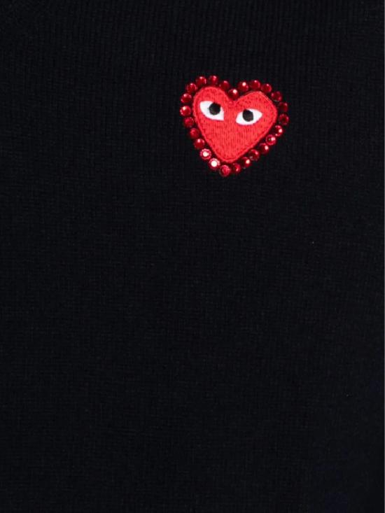  꼼데가르송 플레이 레드 하트 x 라인스톤 브이넥 스웨터 AXN801051 2 Blue - COMME DES GARCONS
