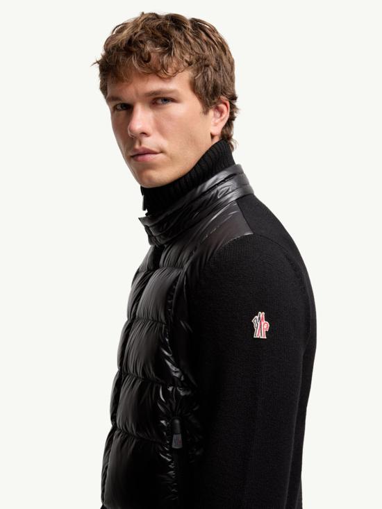 25FW 몽클레어 스웨터 K20979B00009M1122 999 Black - MONCLER