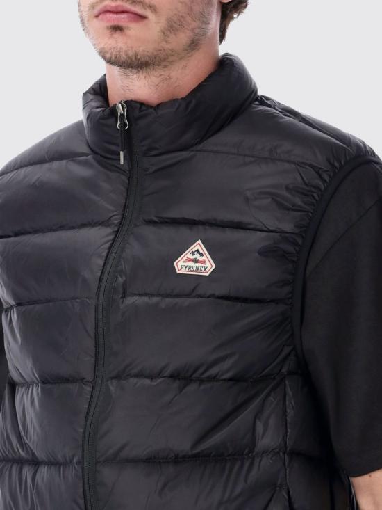 25FW 피레넥스 베스트 HMY027 0009 Black - PYRENEX