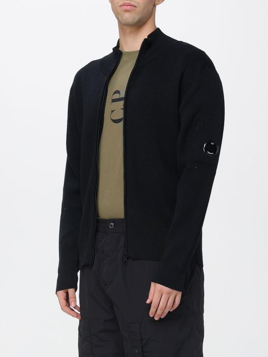 25FW 씨피 컴퍼니 리울 풀 집 렌즈 가디건 제트 19CMKN202A006595A 999 Black - C.P. COMPANY