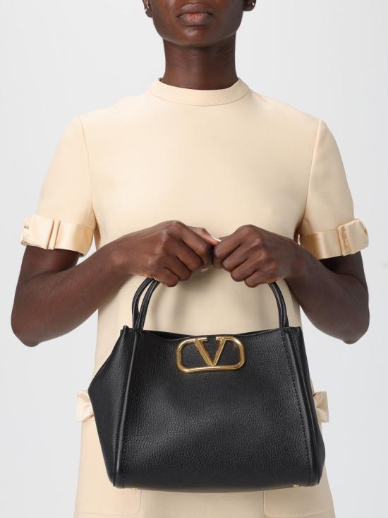 25FW 발렌티노 가라바니 토트백 WB0R21IMZ 0NO Black - VALENTINO GARAVANI