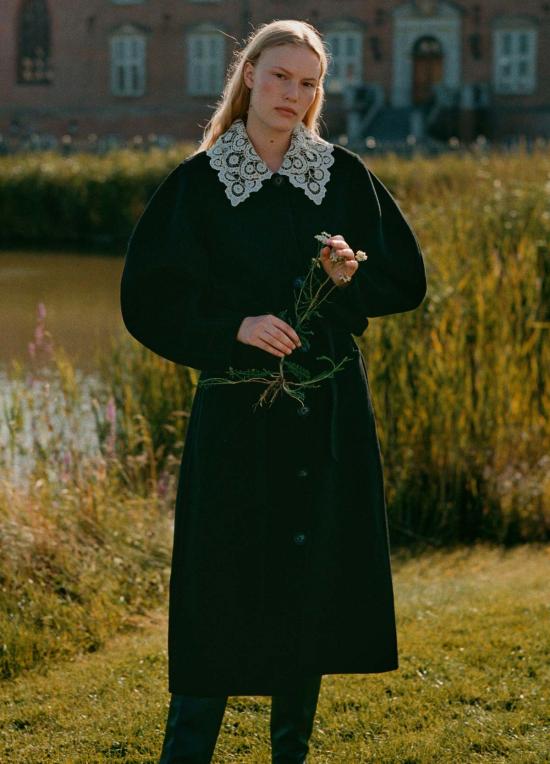  씨뉴욕 코트 시 나이 엘리슨  블랙 - SEA NY