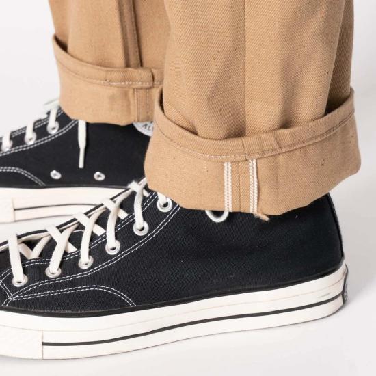  네이키드 & 페이머스 데님 팬츠 네이키드 앤 페이머스 트루 가이 브라운 폭스 셀비지 진 브라운 - NAKED & FAMOUS