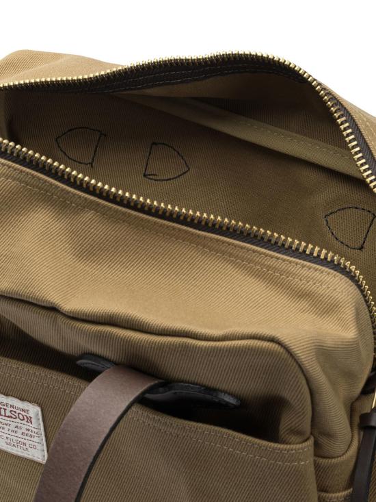 25FW 필슨 숄더백 FMBAG0096 W0174WP710 BROWN - FILSON