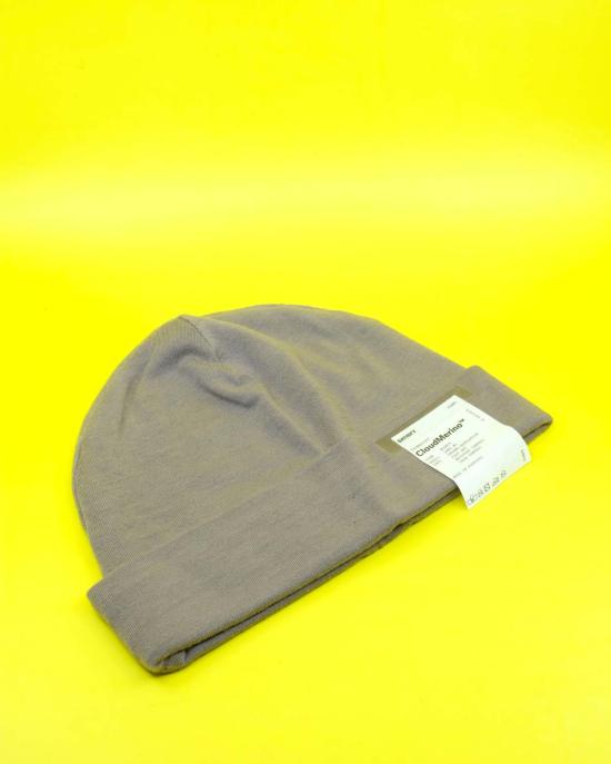  새티스파이 비니 샤크 클라우드 메리노 비니