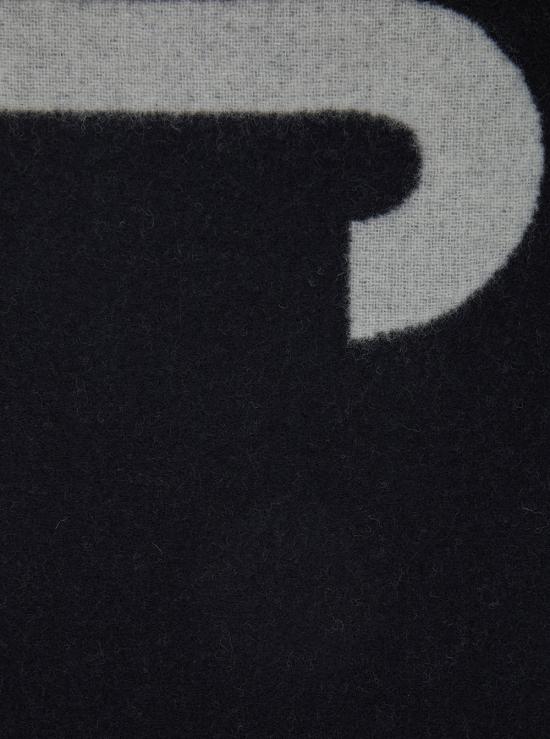 25FW 자크뮈스 머플러/스카프 ACU00435AOT4001990 Black - JACQUEMUS