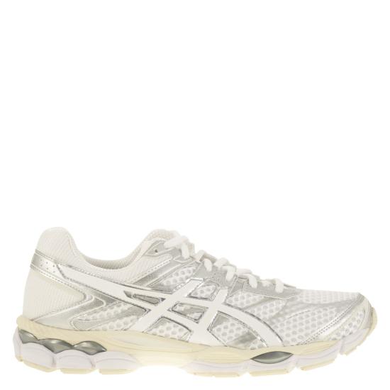 25FW 아식스 스니커즈 1203A733 WHITE