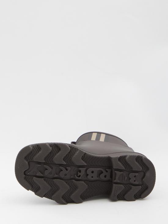 25FW 버버리 라운드 토 체크 레인 부츠 8114732 BROWN - BURBERRY