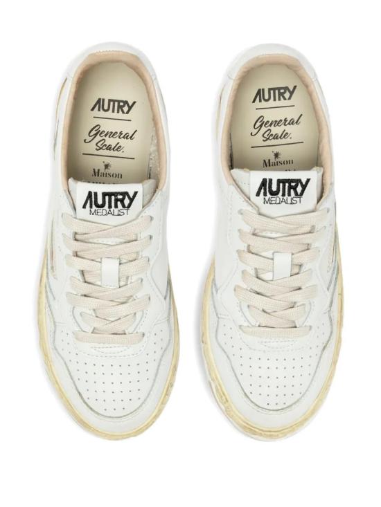 25FW 오트리 슈퍼 빈티지 메달리스트 로우 레더 스니커즈 AVLWMMY1 White - AUTRY