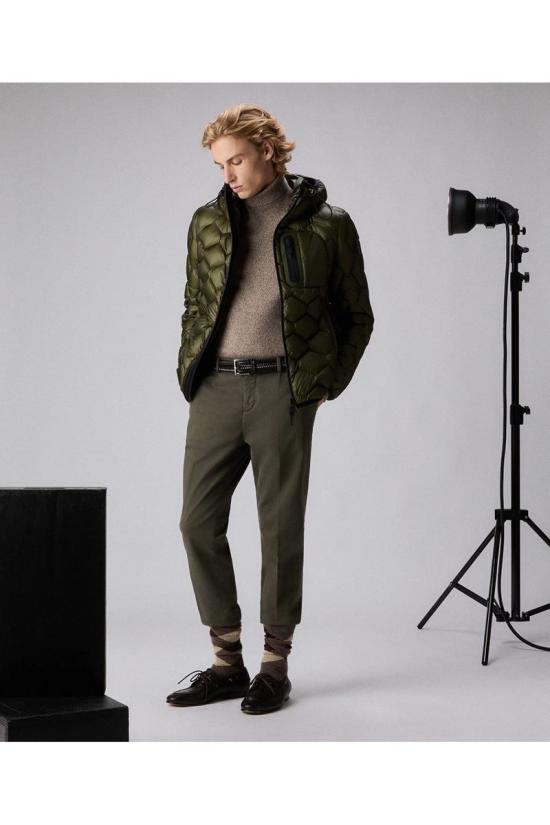 25FW 페트레이 웨이웨이 KJ BMAT 기하학적 퀼팅 모던 다운 재킷  PEU5205 01181862690 GREEN - PEUTEREY