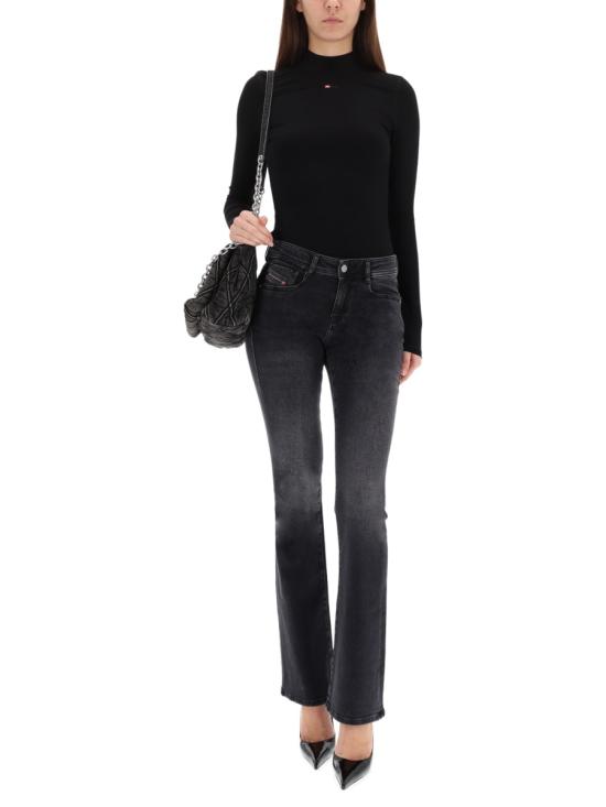 25FW 디젤 터틀넥 A103990BLAN9XX BLACK DOM - DIESEL