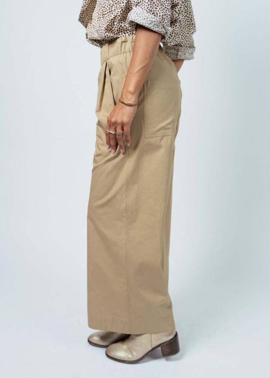  아쿠아리우스 칵테일 스트레이트 팬츠 코너 와이드 레그 팬츠 카키 - AQUARIUS COCKTAIL