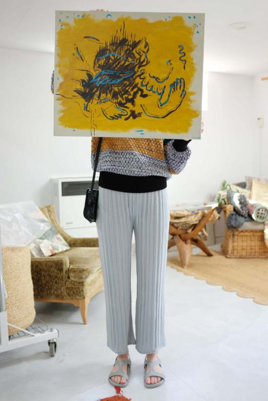  베클리나 스트레이트 팬츠 메리노 플리츠 팬츠 그레이 - BEKLINA