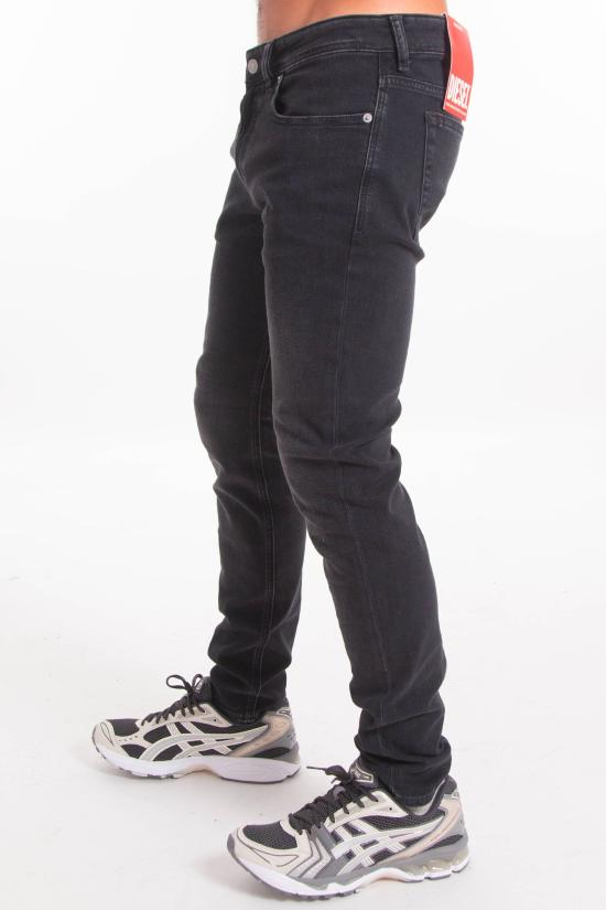 25FW 디젤 데님 팬츠 A03595 0DBDN 02 Black - DIESEL