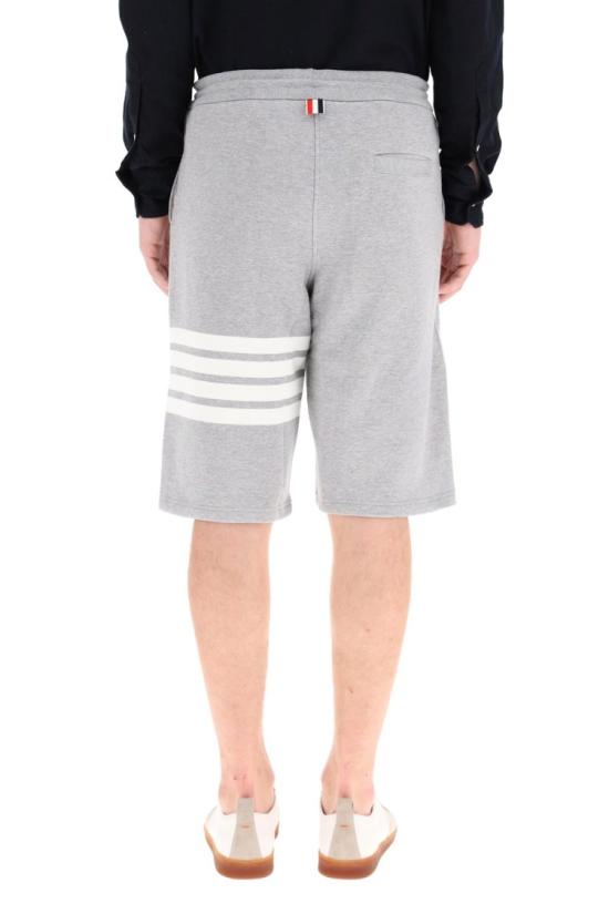  톰브라운 클래식 루프백 4바 스웨트쇼츠 MJQ012H00535068 Grey - THOM BROWNE