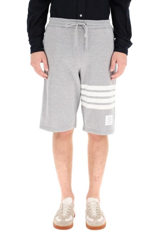  톰브라운 클래식 루프백 4바 스웨트쇼츠 MJQ012H00535068 Grey - THOM BROWNE