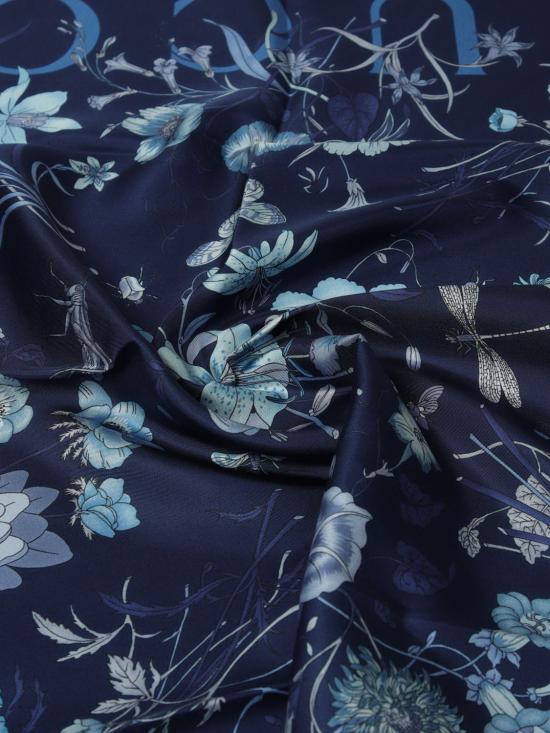 25FW 구찌 프린티드 플로라 실크 스윌 스카프 8410853G001 4068 Blue - GUCCI