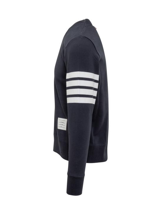 26SS 톰브라운 로고 패치 엔지니어드 4바 스웨트셔츠 MJT021H00535 461 BLU SCURO - THOM BROWNE