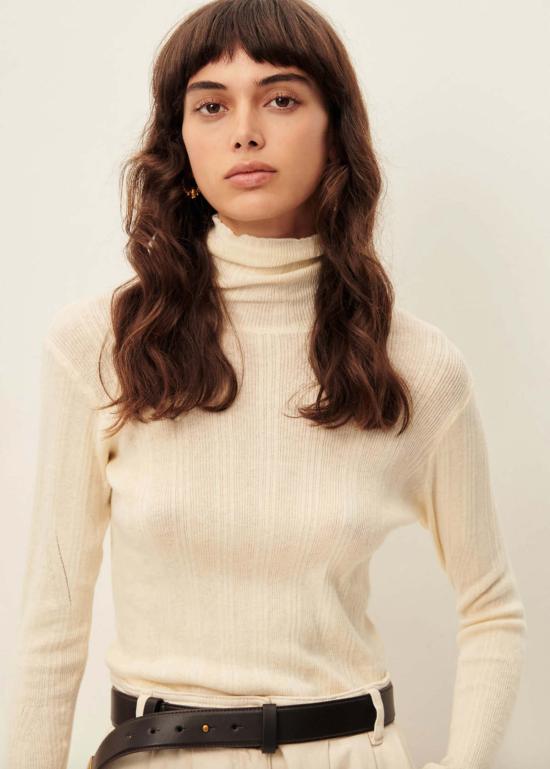  메이블앤모스 터틀넥 노르테 탑