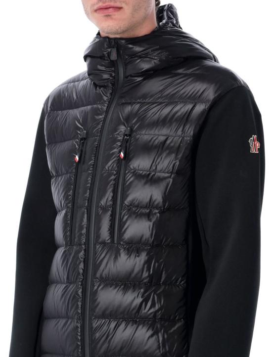 25FW 몽클레어 스웨터 25A9B00008C9043 999 Black - MONCLER