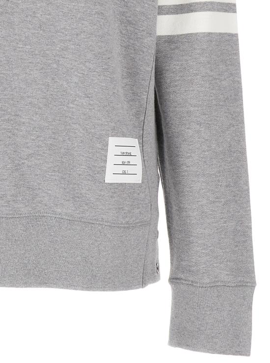 26FW 톰브라운 로고 패치 엔지니어드 4바 스웨트셔츠 MJT021H00535068 Grey - THOM BROWNE