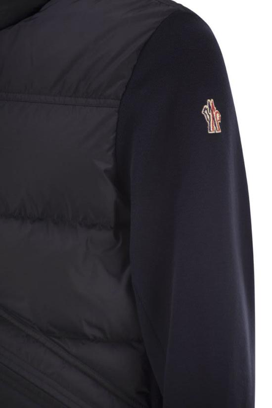 25FW 몽클레어 스웨터 K20978G0001480093 742 BLUE - MONCLER