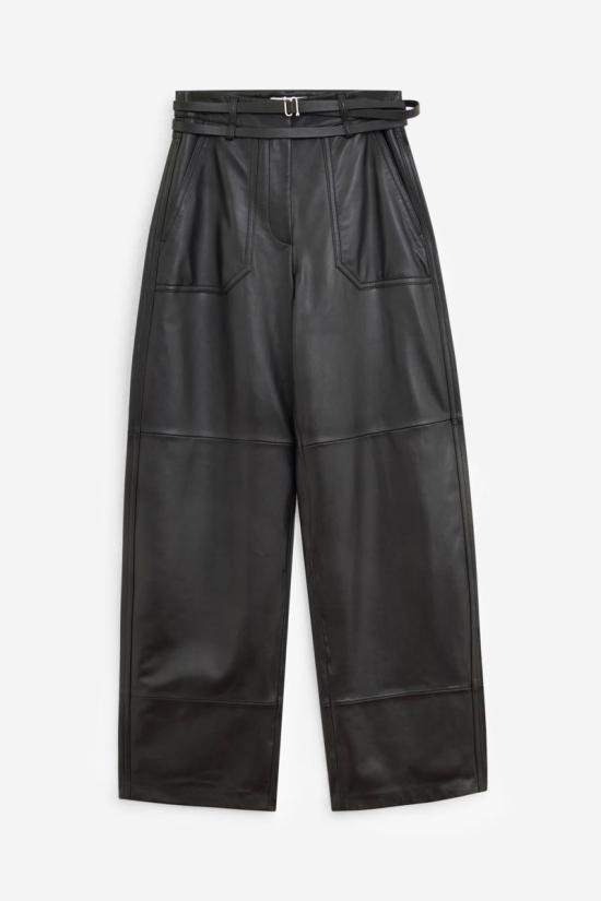 25FW 스포트막스 숏팬츠 117393 2522436011600 Black