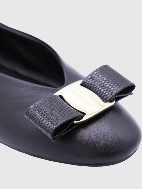 25FW 살바토레 페라가모 플랫 슈즈 01K221 782883 001 Black - SALVATORE FERRAGAMO