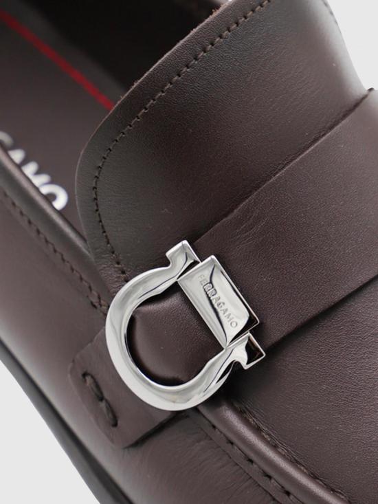 25FW 살바토레 페라가모 로퍼 027963 774252 006 Dark - SALVATORE FERRAGAMO