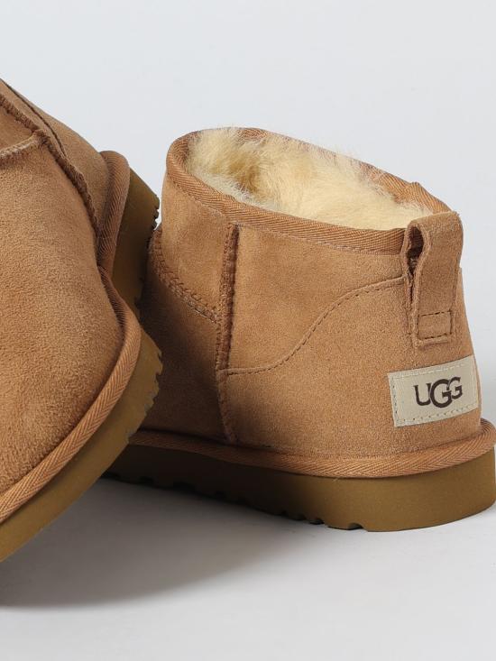 25FW 어그 부츠 1137391 CHE Brown - UGG