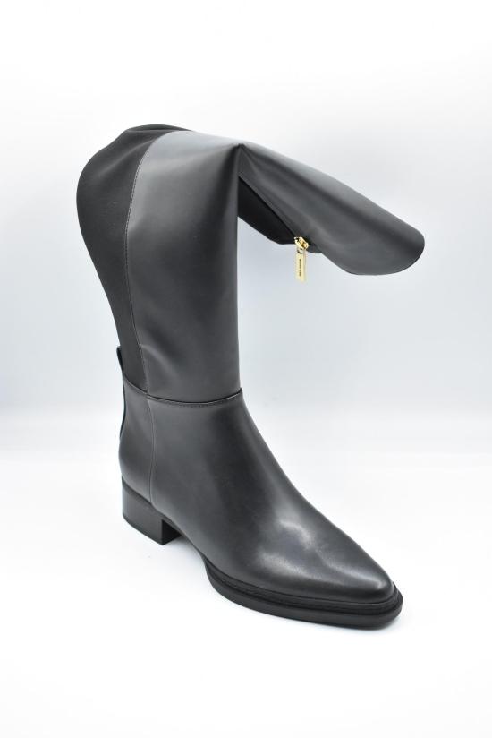 25FW 마이클 코어스 로퍼 4OF5LXMB5L LEX BOOT BLACK