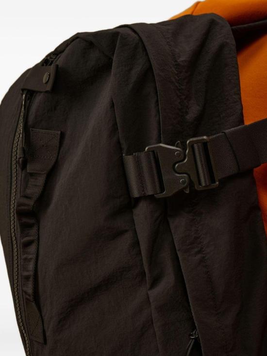 25FW 씨피 컴퍼니 백팩 19CMAC121A110188G 999 BLACK - C.P. COMPANY