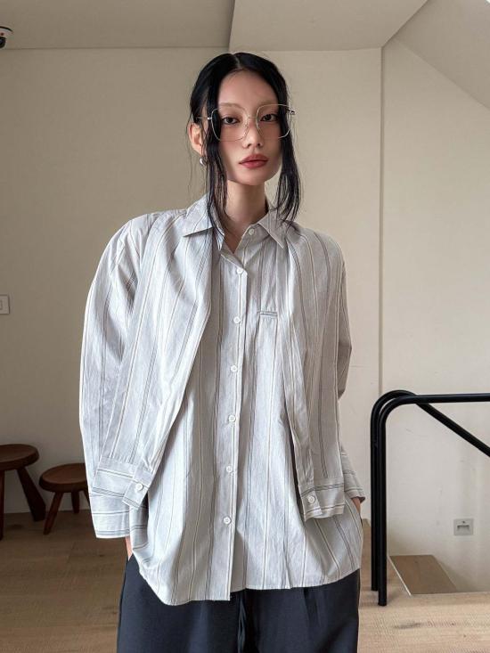  더 엔케이씨 스토어 블라우스 Nkc 스토어 홀리 엑스트라 슬리브 버튼업 셔츠 - The NKC Store