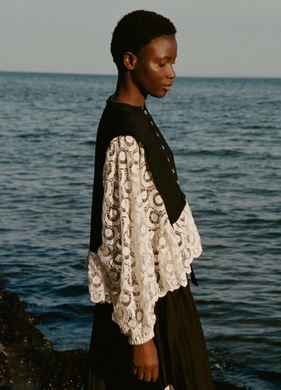  씨뉴욕 블라우스 시 나이 엘리슨 탑 블랙 - SEA NY