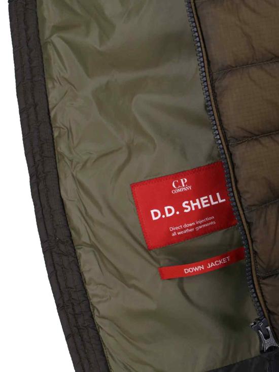 25FW 씨피 컴퍼니 D.D. 쉘 고글 다운 질레 엘름우드 19CMVE032A110416A 683 Green - C.P. COMPANY