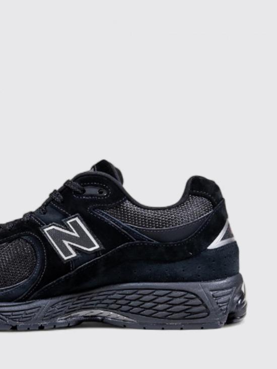 25FW 뉴발란스 2002 스니커즈 U2002RG Black - NEW BALANCE