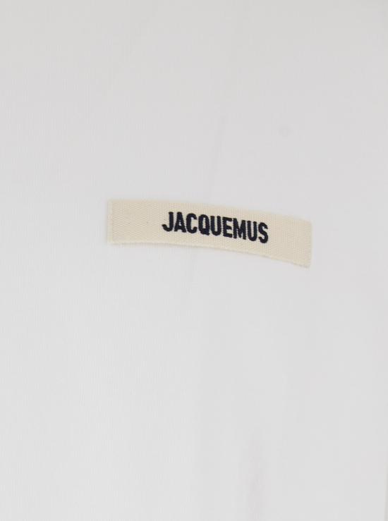 25FW 자크뮈스 그로그랜 로고 롱 슬리브 티셔츠 TSM00570AJ00226100 White - JACQUEMUS