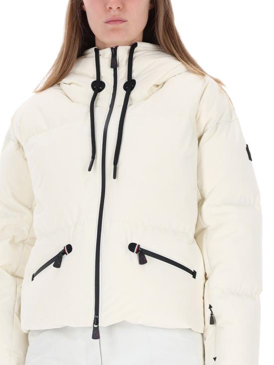 26SS 몽클레어 숏패딩 1A00056 597S304B WHITE - MONCLER