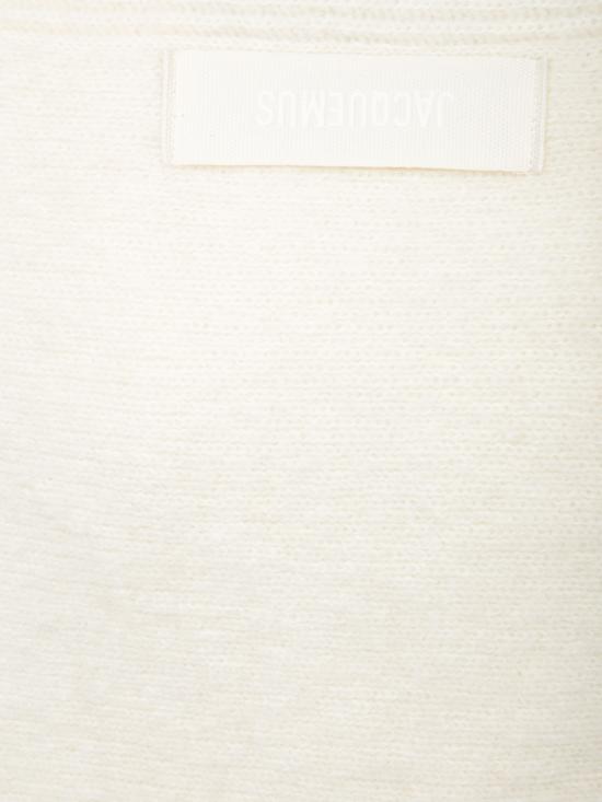 26FW 자크뮈스 르 샤를 그로 그레인 숄 ACU00669 AK00227 110 White - JACQUEMUS