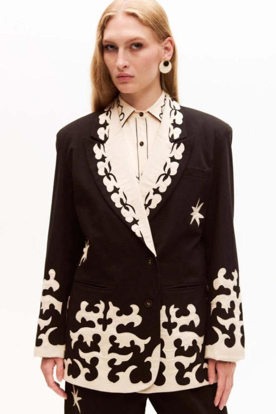  캐롤리나 케이 수트 자켓 캐롤라이나 K 마마 블레이저 블랙